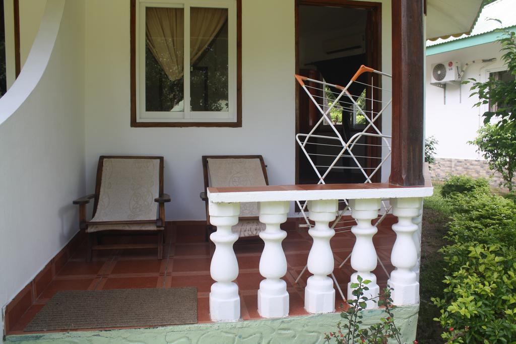 Bamboo Chalets La Digue Exterior photo